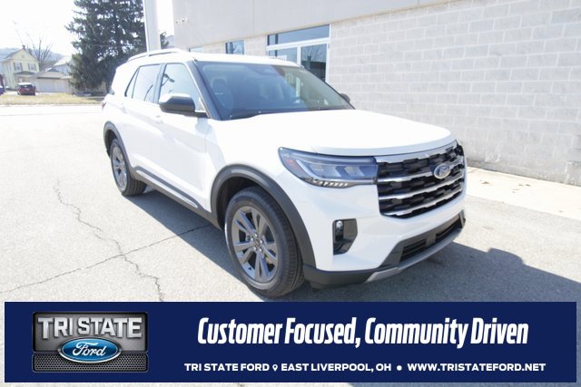 New 2025 Ford Explorer Active w/ Active Comfort Package image 1