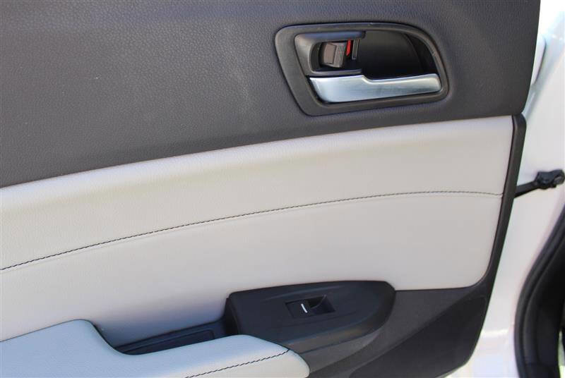 Used 2020 Acura ILX image 25