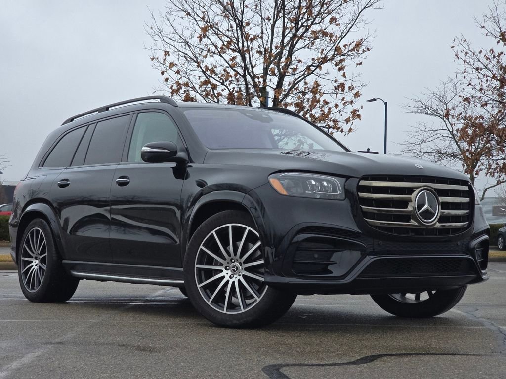 Used 2024 Mercedes-Benz GLS 580 4MATIC video 2