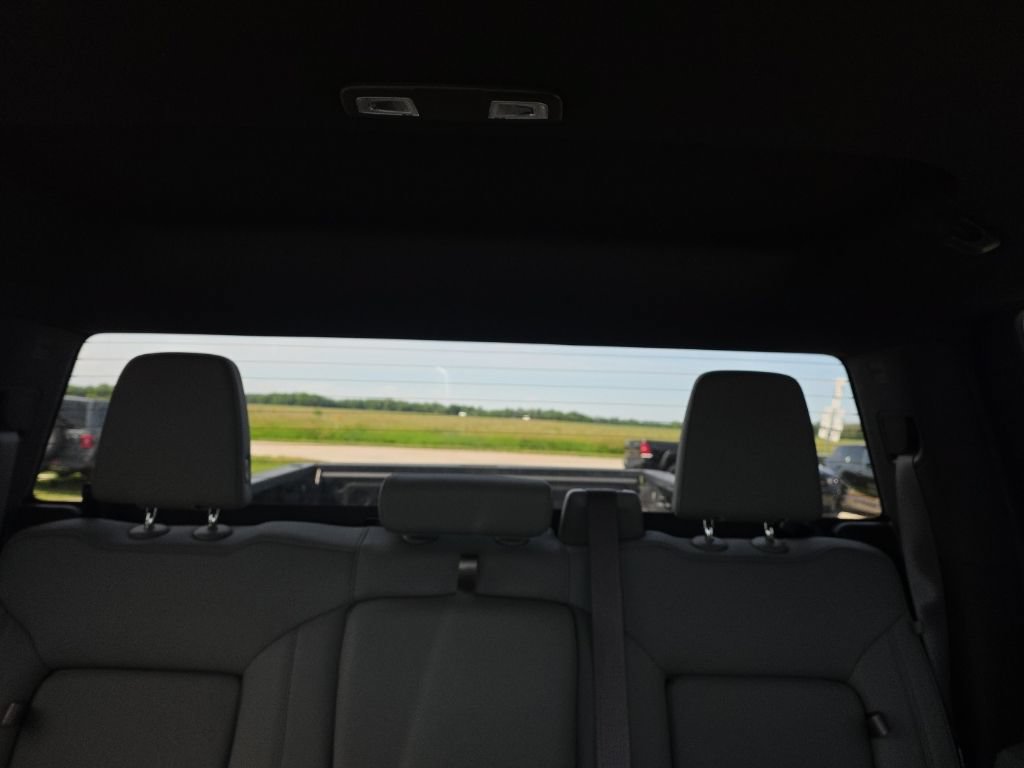 Used 2024 Chevrolet Silverado 3500 LTZ AWD/4WD image 47