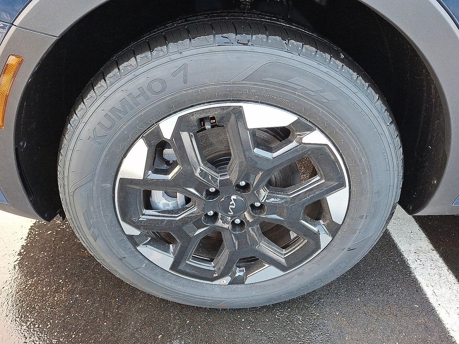 New 2026 Kia Sorento S image 4