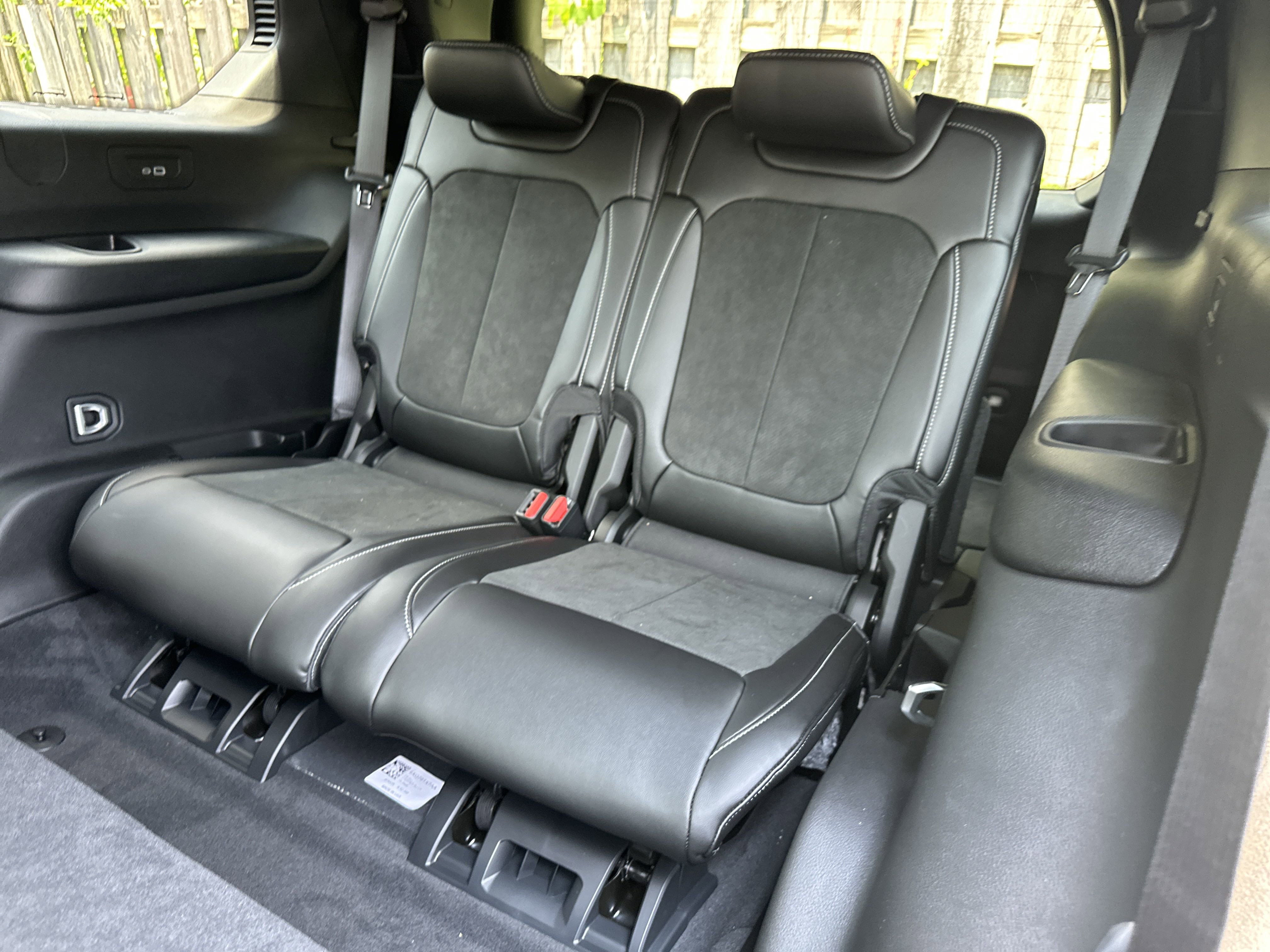 New 2025 Jeep Grand Cherokee L Altitude image 24