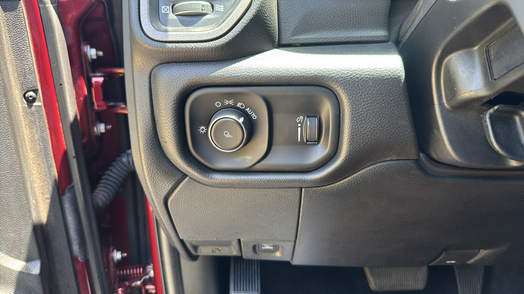 Used 2023 RAM 3500 Tradesman AWD/4WD image 24