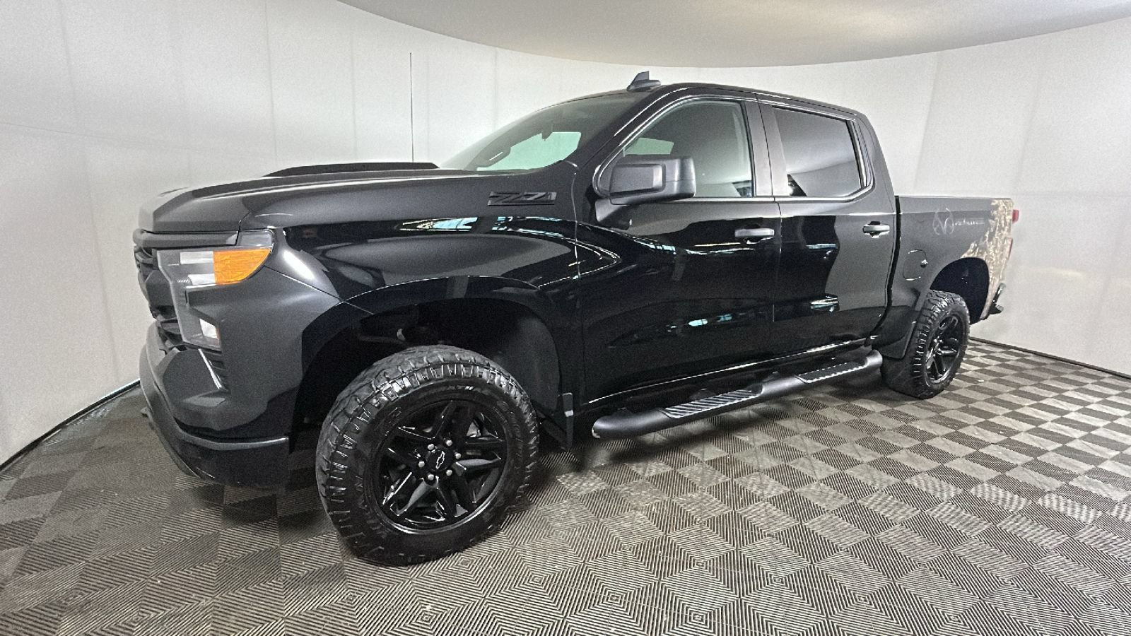 Used 2022 Chevrolet Silverado 1500 Custom Trail Boss w/ Realtree Special Edition AWD/4WD image 6