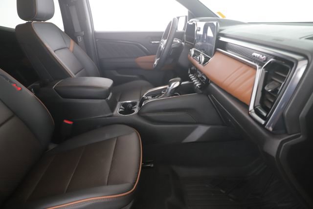 Used 2024 GMC Canyon AT4 w/ AT4 Premium Package image 31