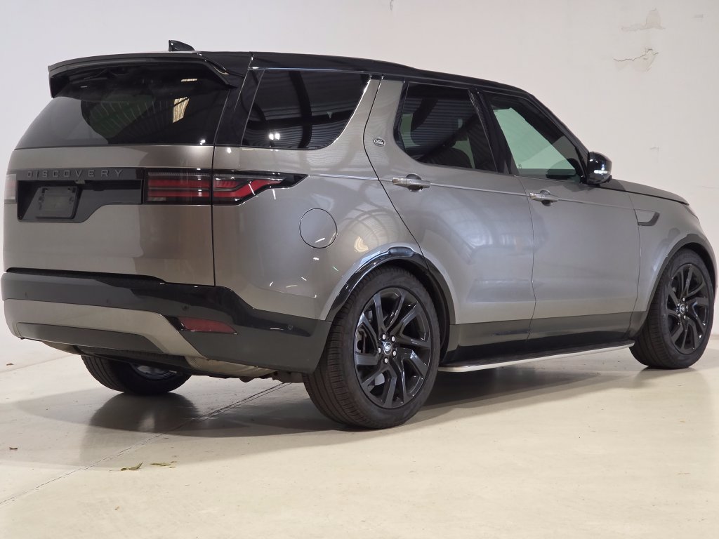 Certified 2025 Land Rover Discovery Dynamic SE AWD/4WD image 5