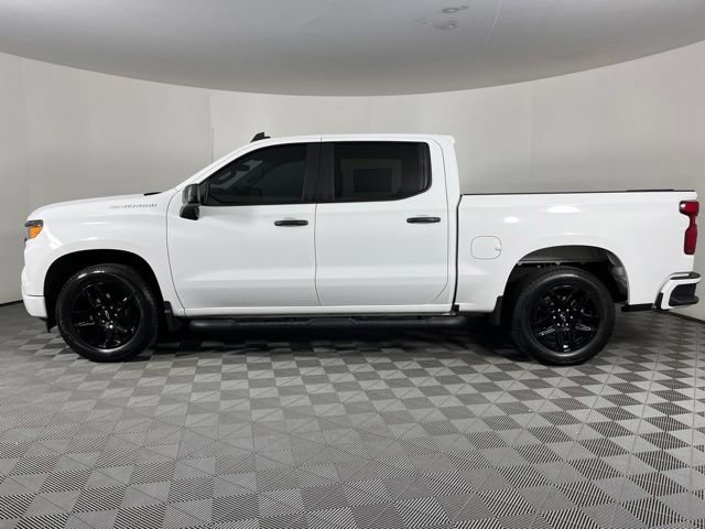 Used 2023 Chevrolet Silverado 1500 Custom RWD image 7
