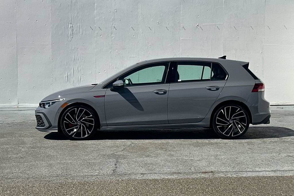 Used 2022 Volkswagen GTI Autobahn FWD image 6