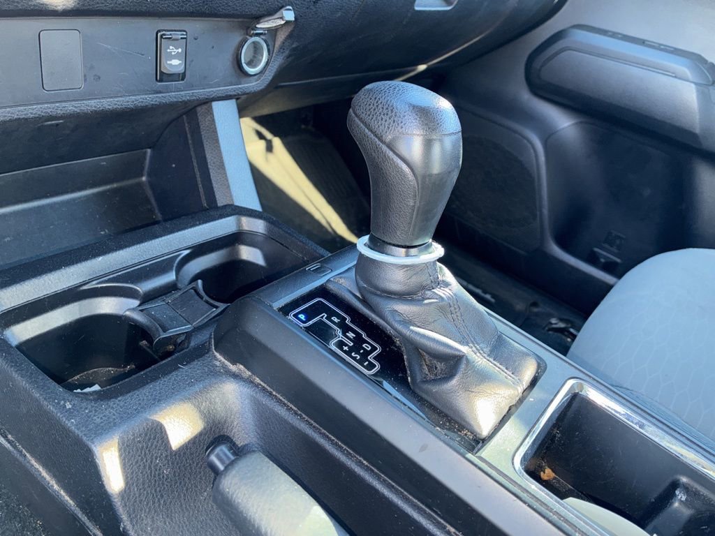 Used 2019 Toyota Tacoma SR image 13