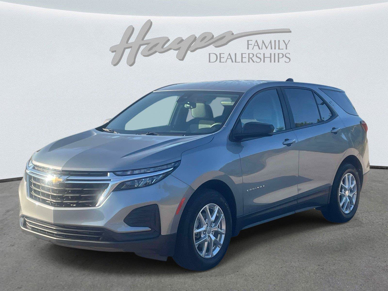 Used 2024 Chevrolet Equinox LS w/ LS Convenience Package FWD image 7