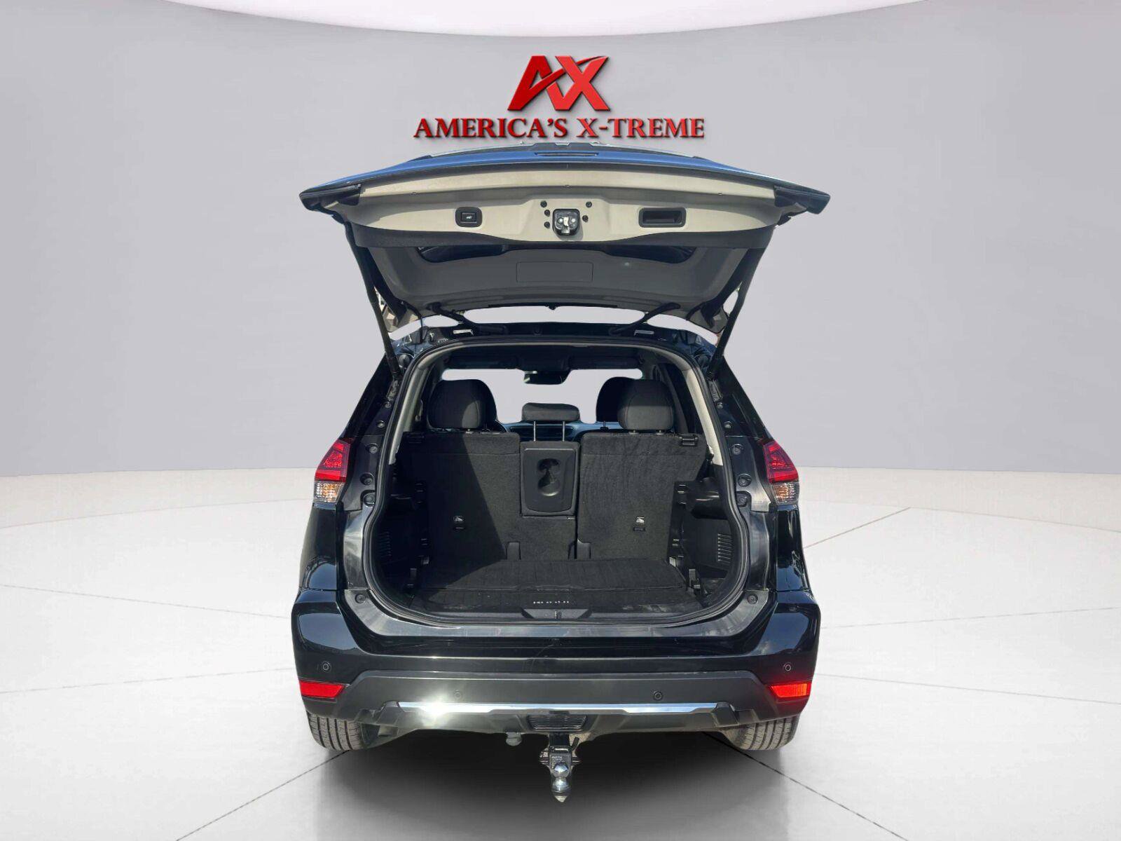 Used 2019 Nissan Rogue SV FWD image 46
