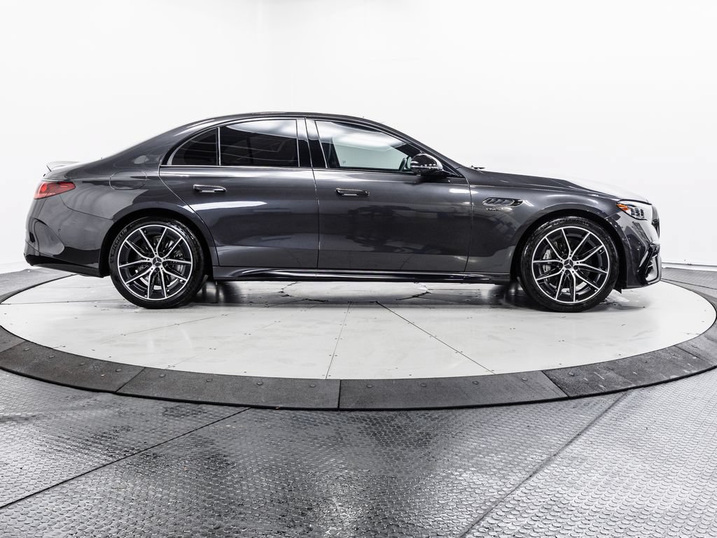 Used 2025 Mercedes-Benz E 53 AMG e 4MATIC Sedan w/ Multicontour Seating Package image 34