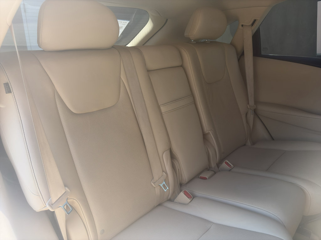 Used 2015 Lexus RX 450h AWD image 27