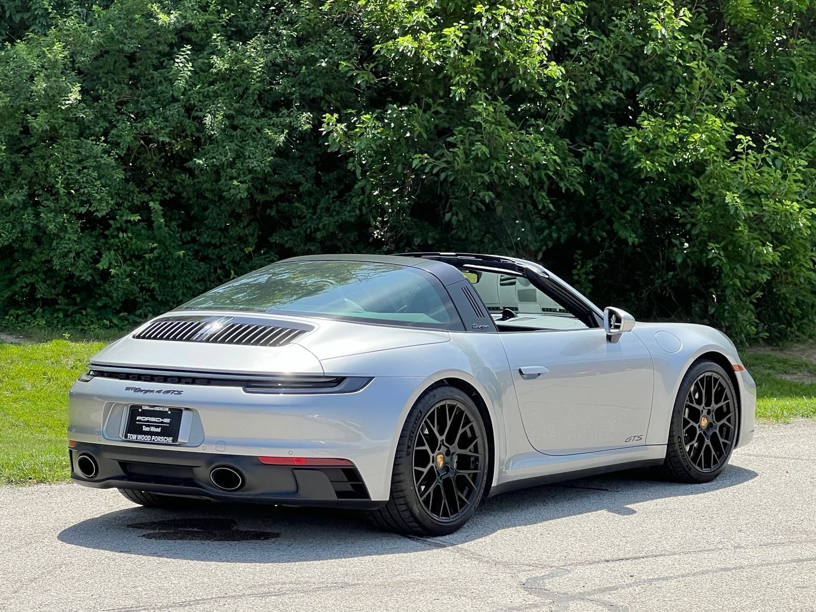 Certified 2023 Porsche 911 Targa 4 GTS AWD/4WD image 11