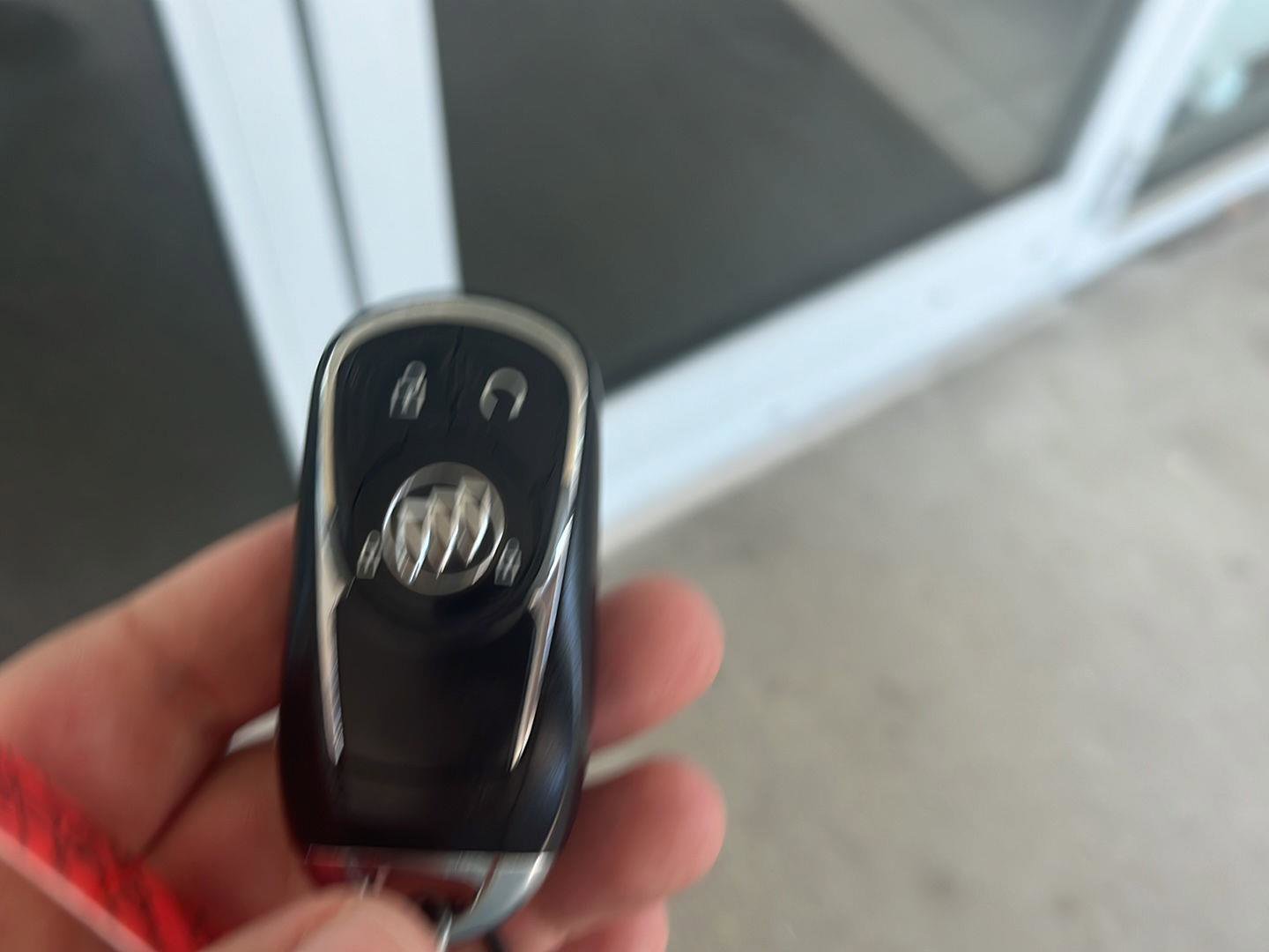 Used 2017 Buick Encore Essence FWD image 35