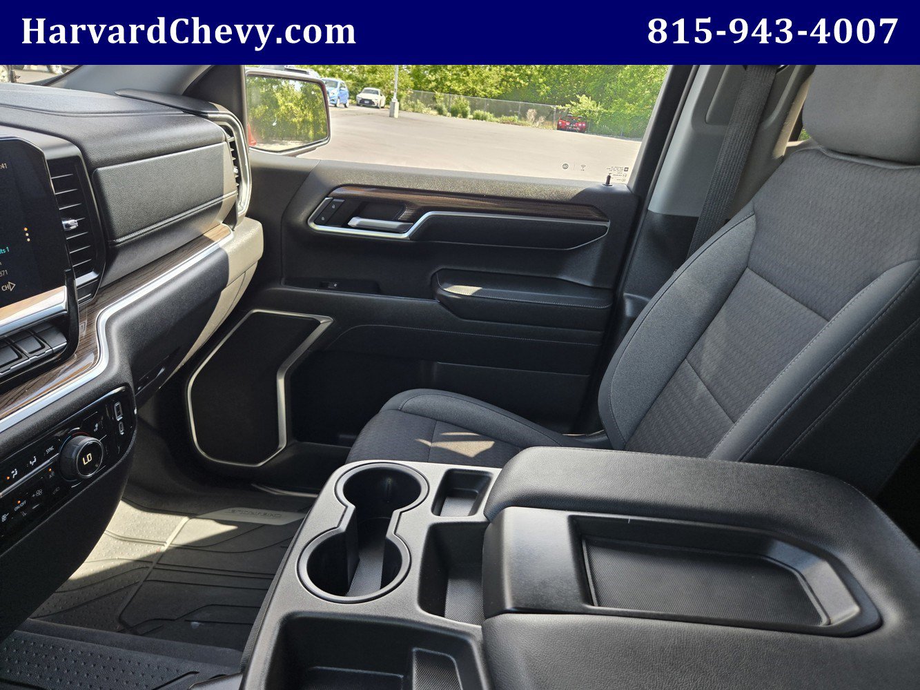 Used 2022 Chevrolet Silverado 1500 LT w/ Texas Edition Plus RWD image 13