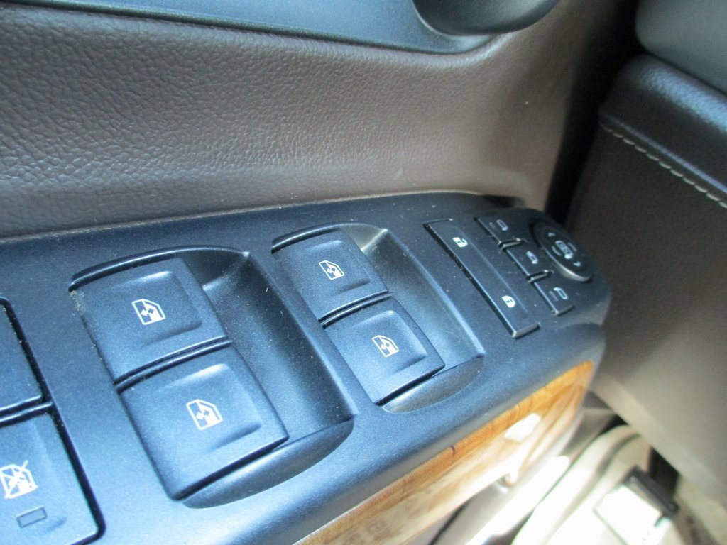 Used 2015 GMC Sierra 1500 SLT w/ SLT Crew Cab Value Package image 25