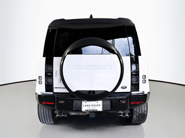 Used 2023 Land Rover Defender 110 V8 AWD/4WD image 6