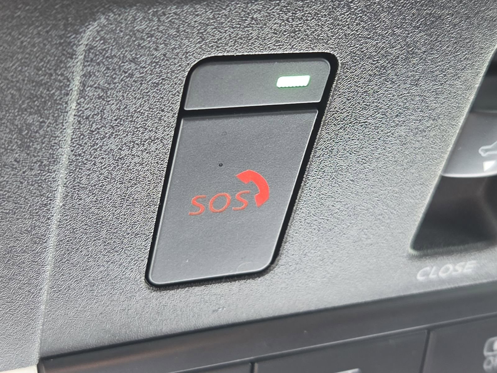 Used 2024 Nissan Altima 2.5 SR w/ SR Premium Package FWD image 21