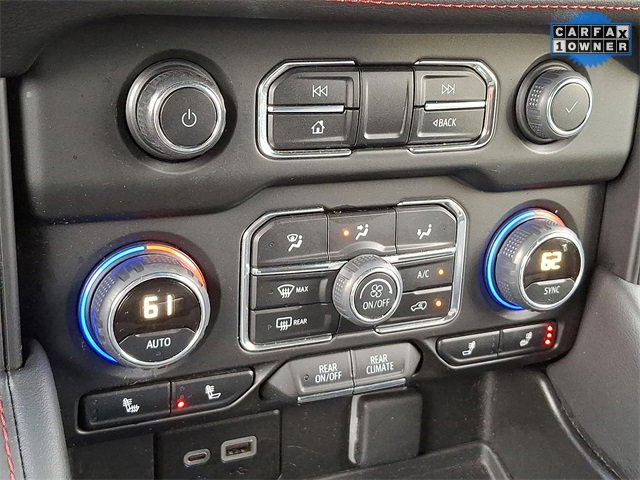 Used 2024 Chevrolet Suburban RST image 16