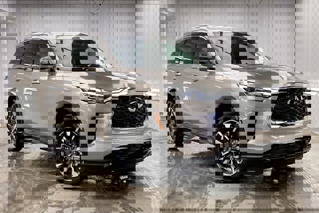 Certified 2025 INFINITI QX60 Luxe image 35