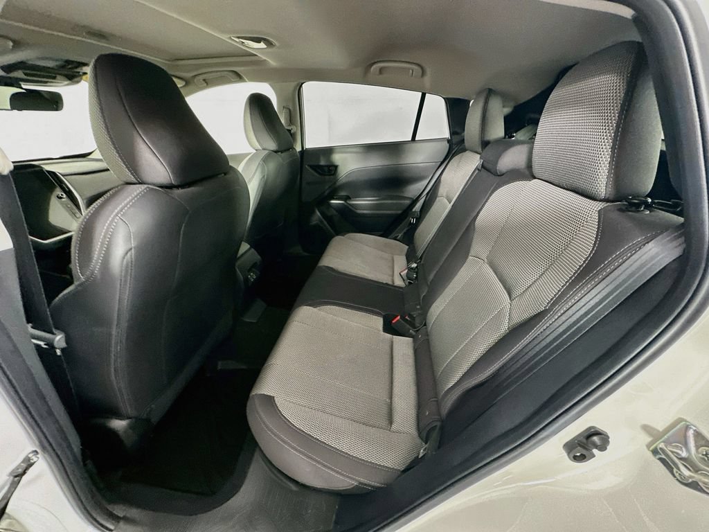 Used 2024 Subaru Crosstrek 2.0i Premium AWD/4WD image 32