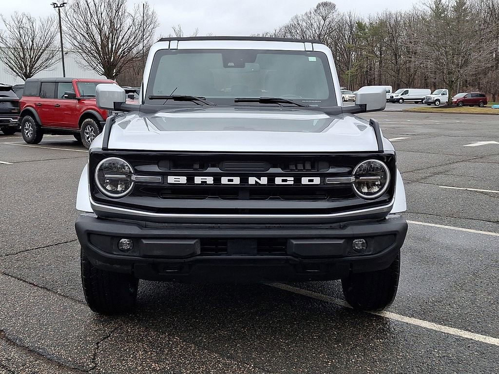 Used 2023 Ford Bronco Outer Banks image 5