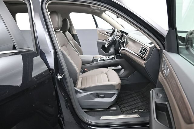 New 2026 Volkswagen Atlas SEL AWD/4WD image 14