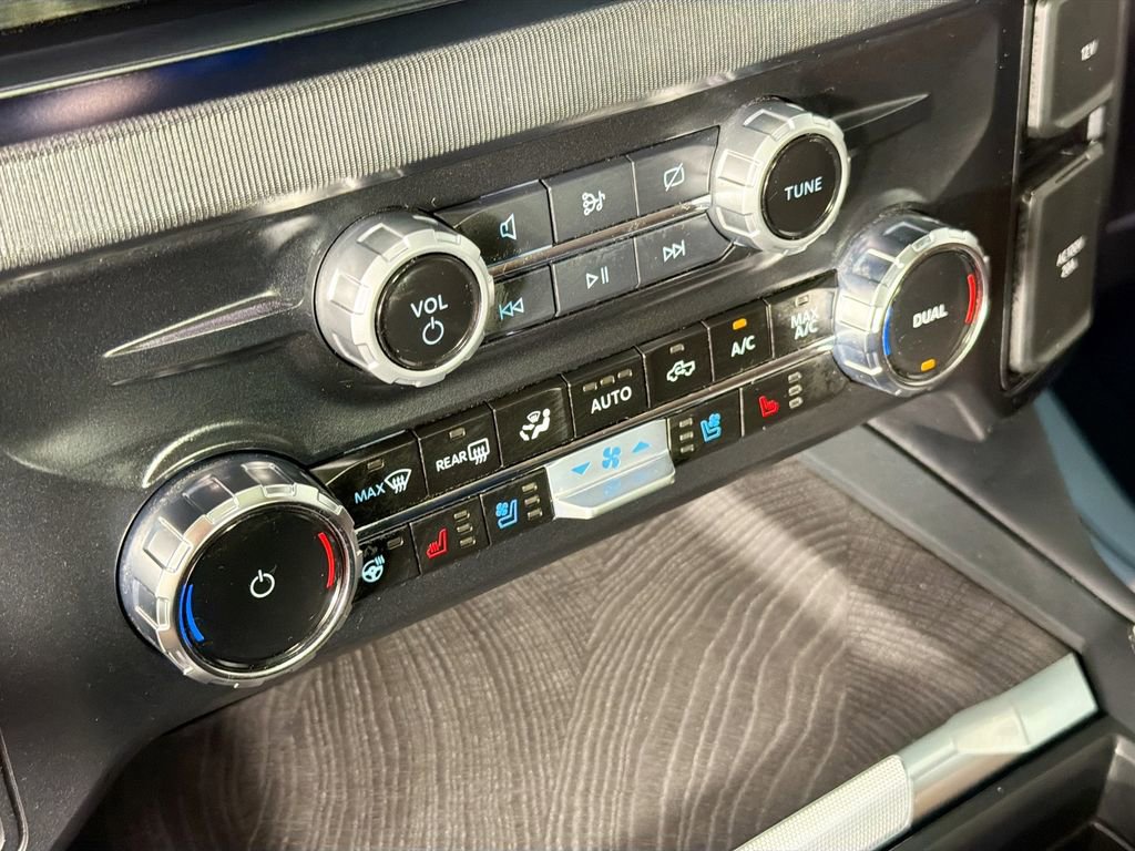 Used 2024 Ford F250 Platinum AWD/4WD image 16