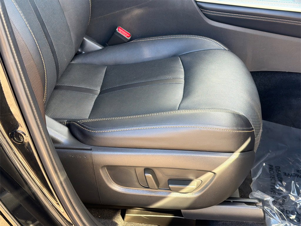 Used 2024 MAZDA CX-90 3.3 Turbo w/ Premium Package image 13