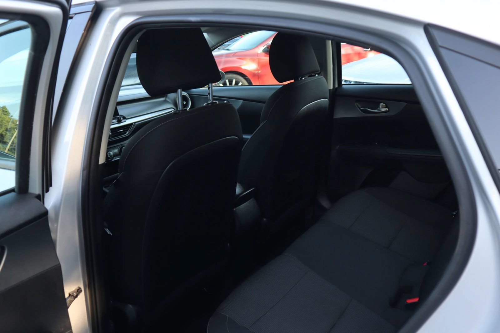 Used 2021 Kia Forte LXS FWD image 11