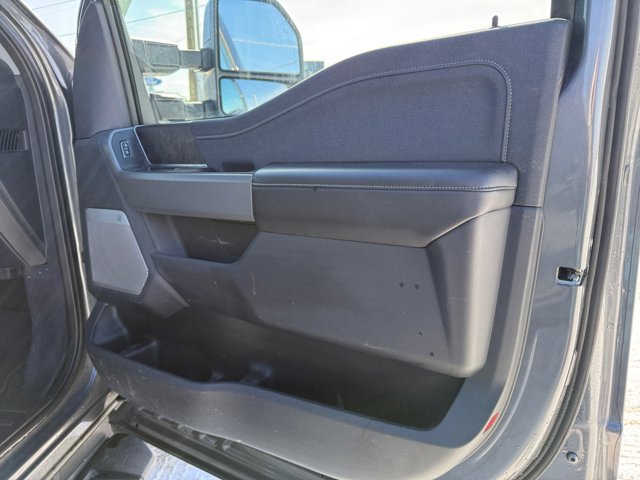 Used 2024 Ford F250 Lariat w/ Sport Appearance Package image 37