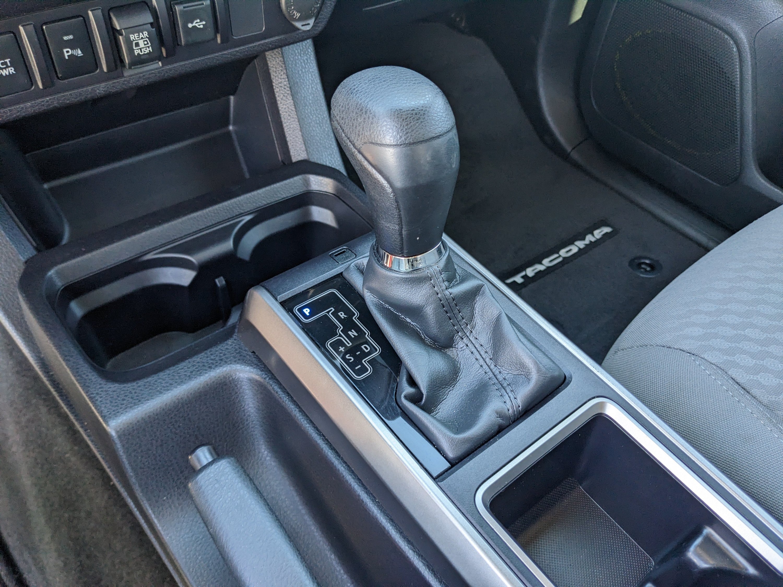 Used 2023 Toyota Tacoma SR5 RWD image 25