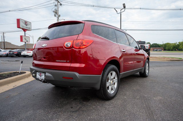 Used 2012 Chevrolet Traverse LT FWD image 8