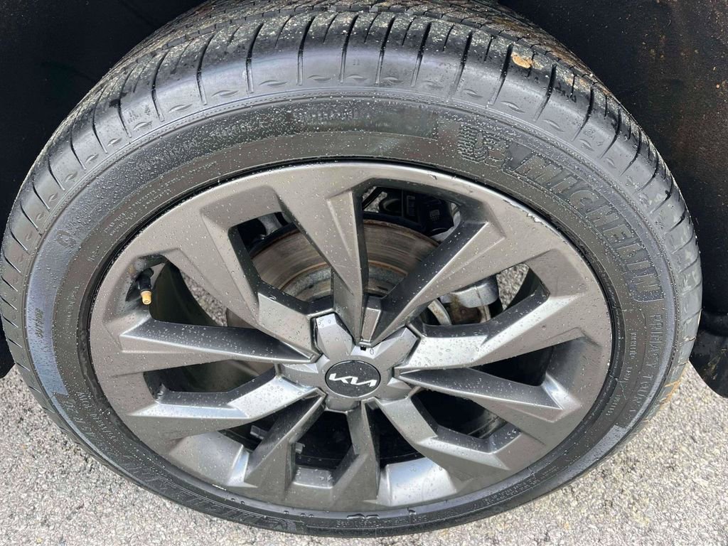 Used 2023 Kia Sorento X-Line EX image 36