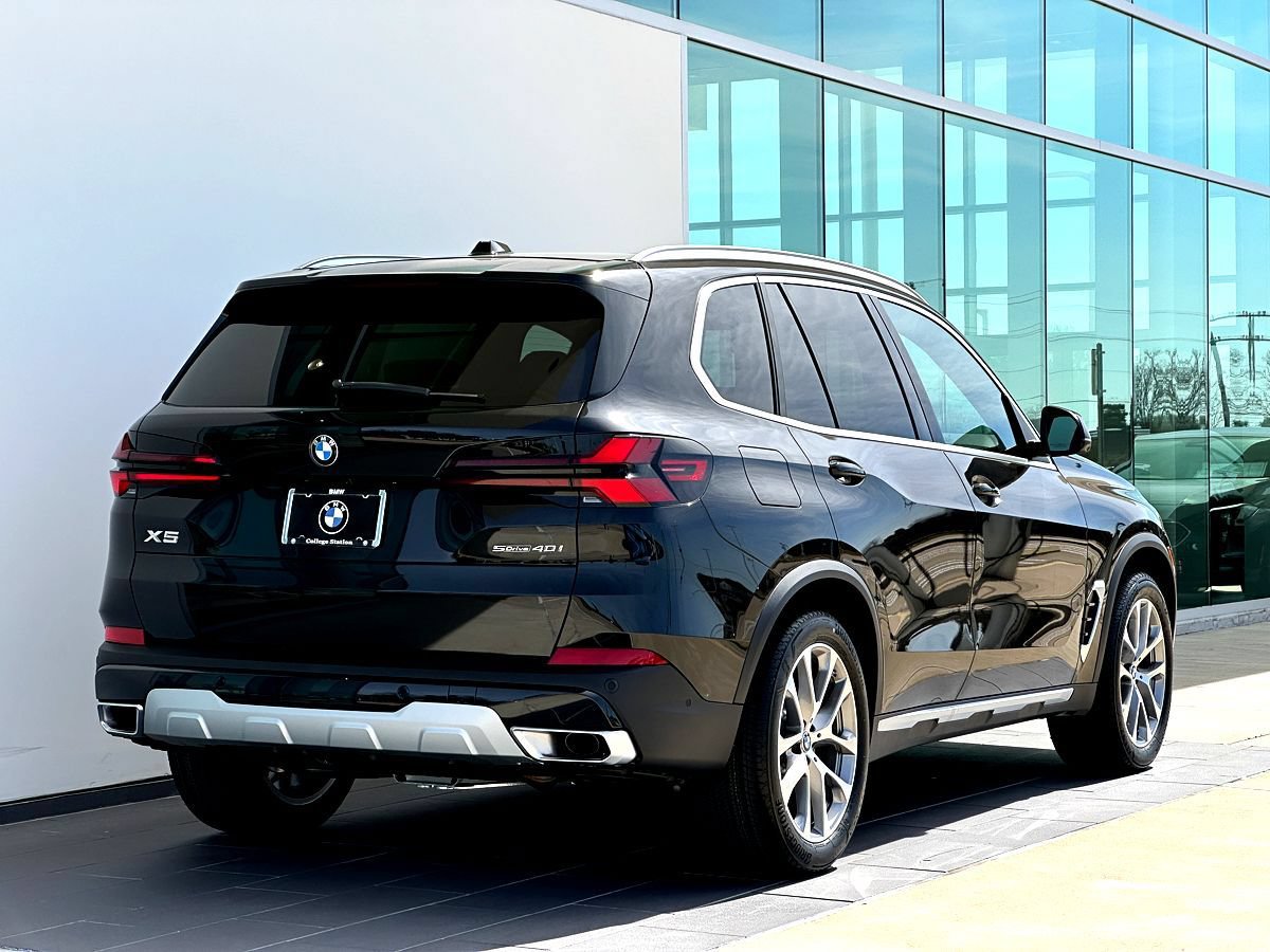 New 2026 BMW X5 sDrive40i w/ Premium Package RWD image 4