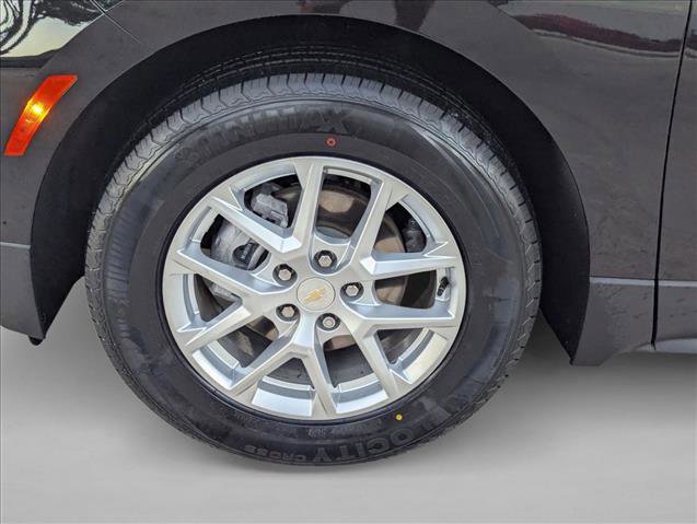 Used 2023 Chevrolet Equinox LT image 23