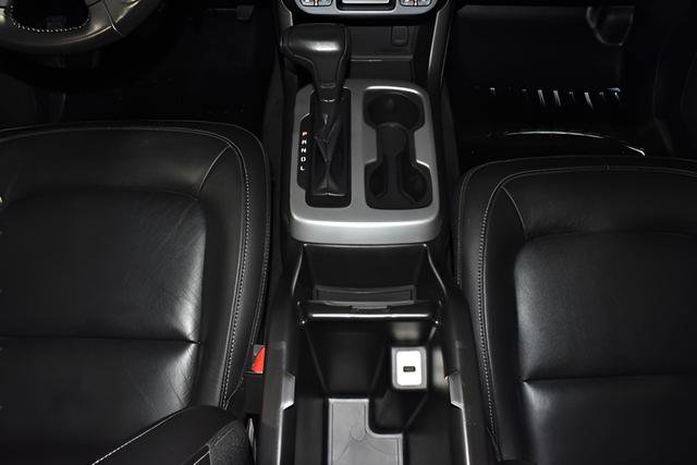 Used 2018 Chevrolet Colorado LT w/ Luxury Package, Chrome AWD/4WD image 22