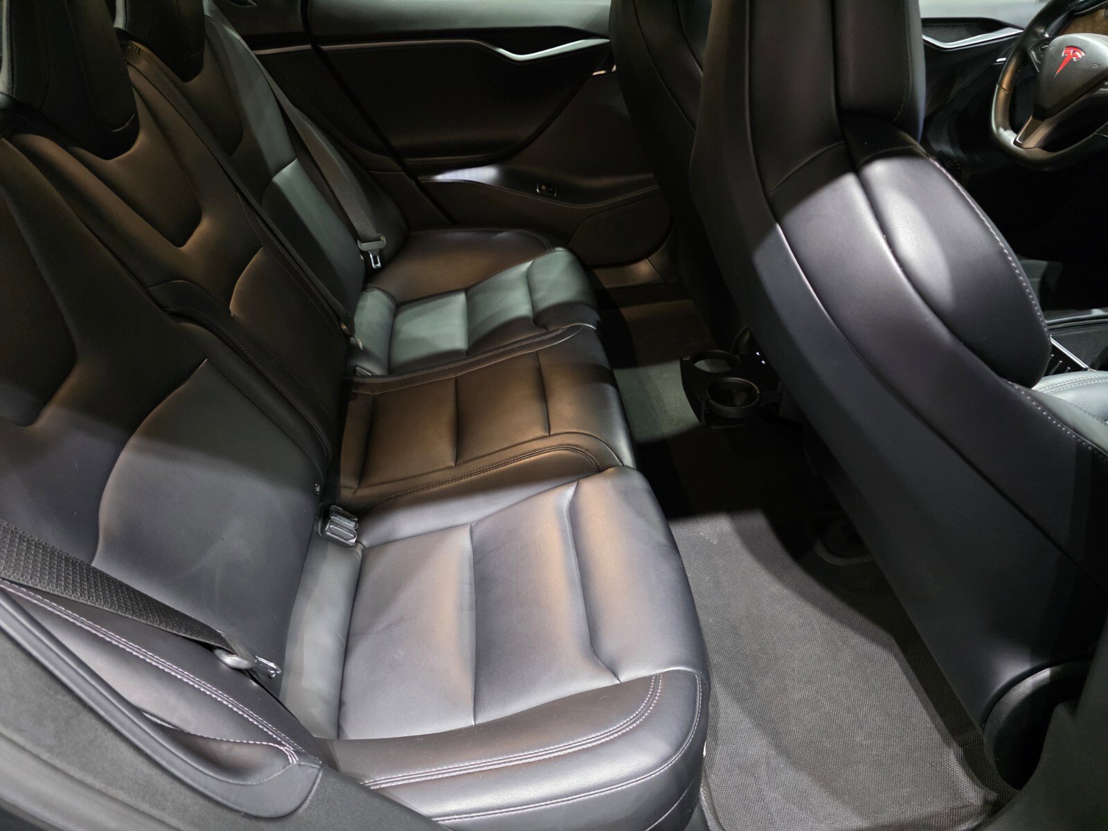 Used 2020 Tesla Model S Long Range Plus image 24