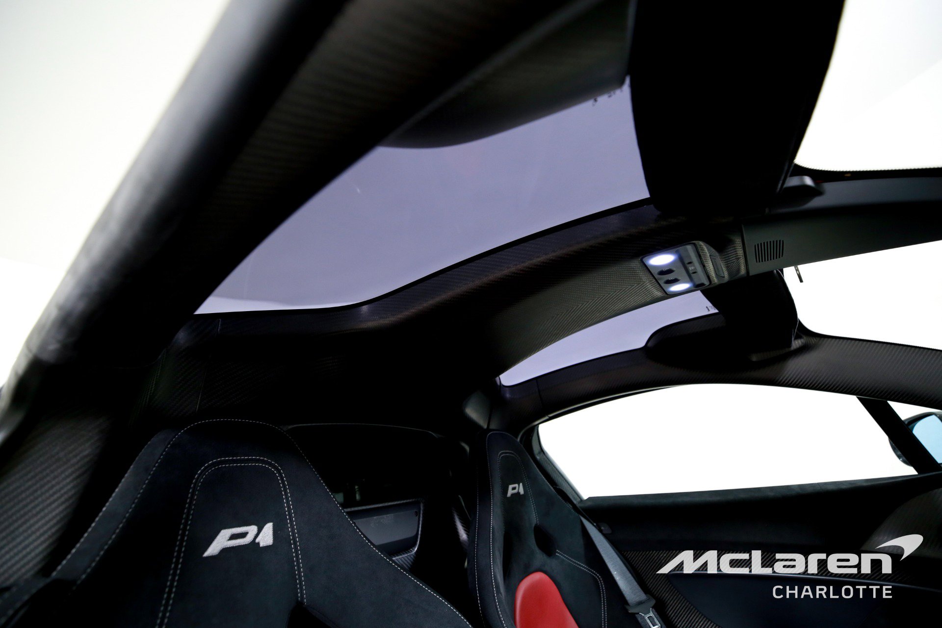 Used 2015 McLaren P1 image 23