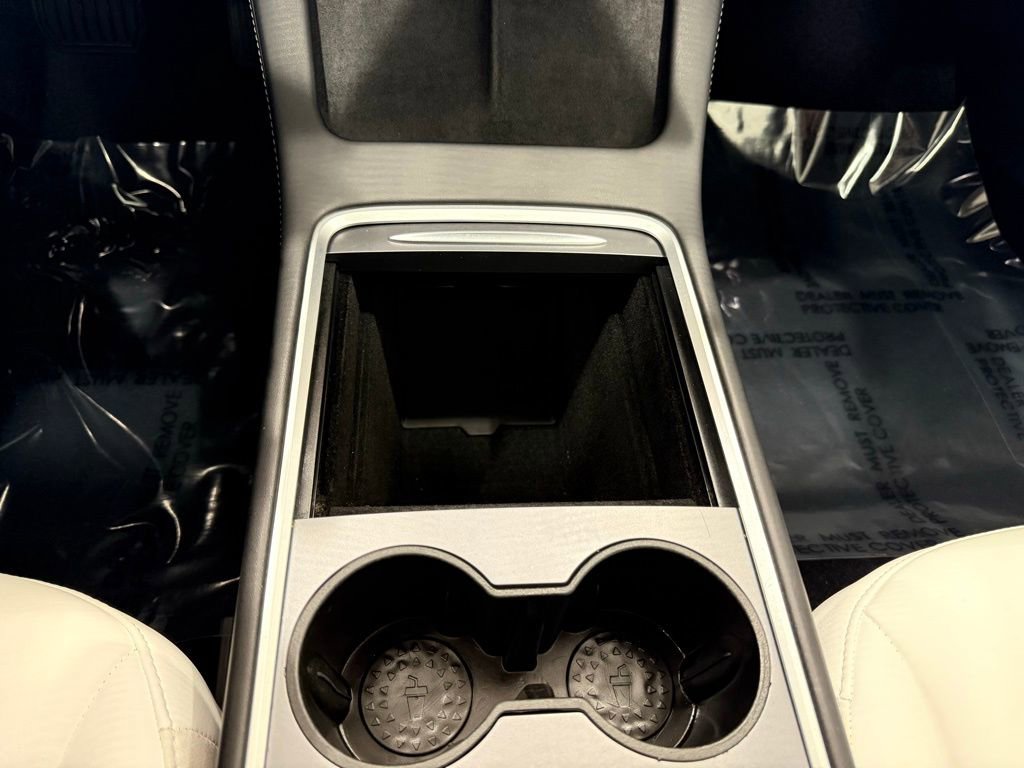 Used 2022 Tesla Model 3 Long Range image 34