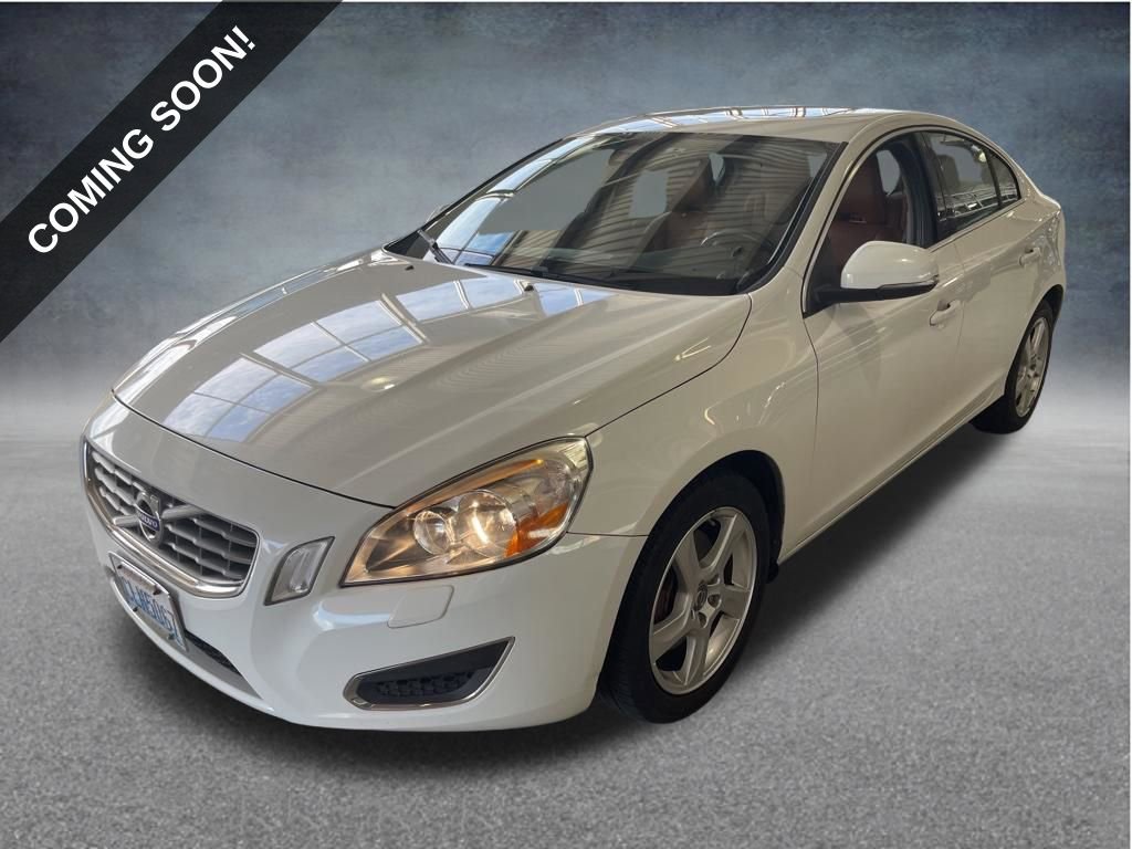Used 2013 Volvo S60 T5 AWD/4WD image 2