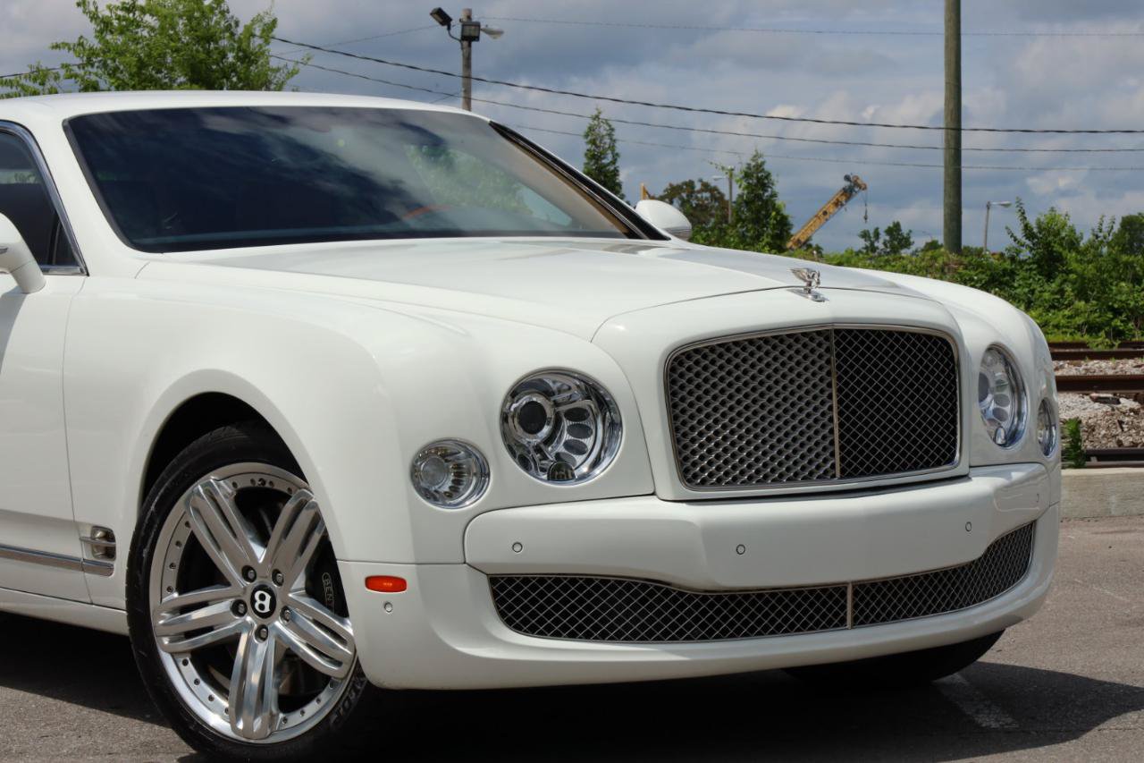 Used 2011 Bentley Mulsanne RWD image 13