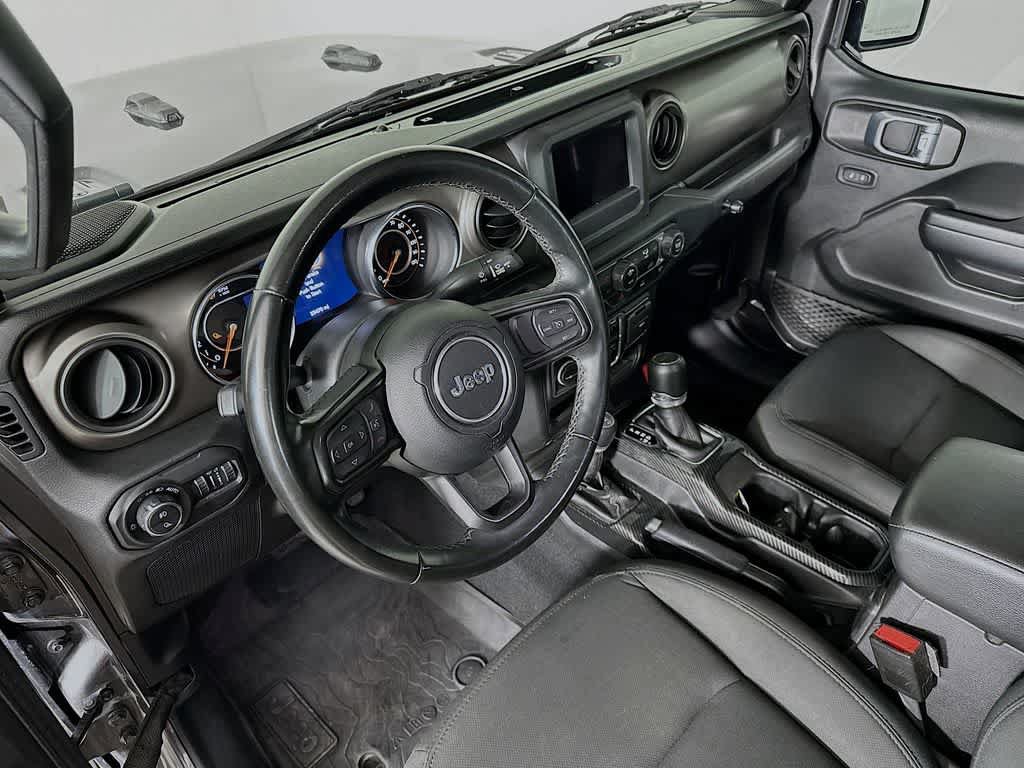 Used 2021 Jeep Gladiator Sport AWD/4WD image 2