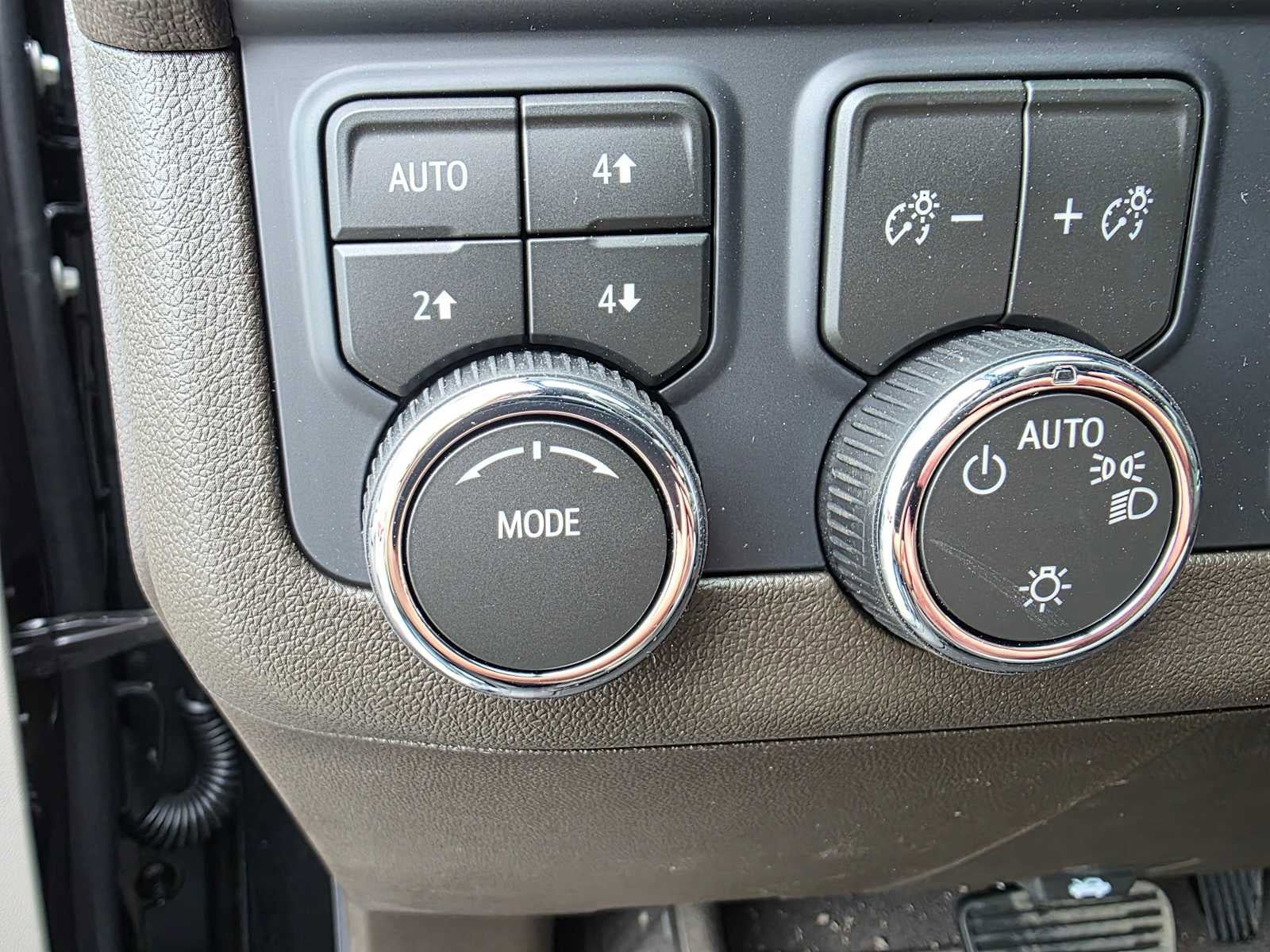 New 2026 Chevrolet Tahoe LS w/ LS Custom Edition AWD/4WD image 23