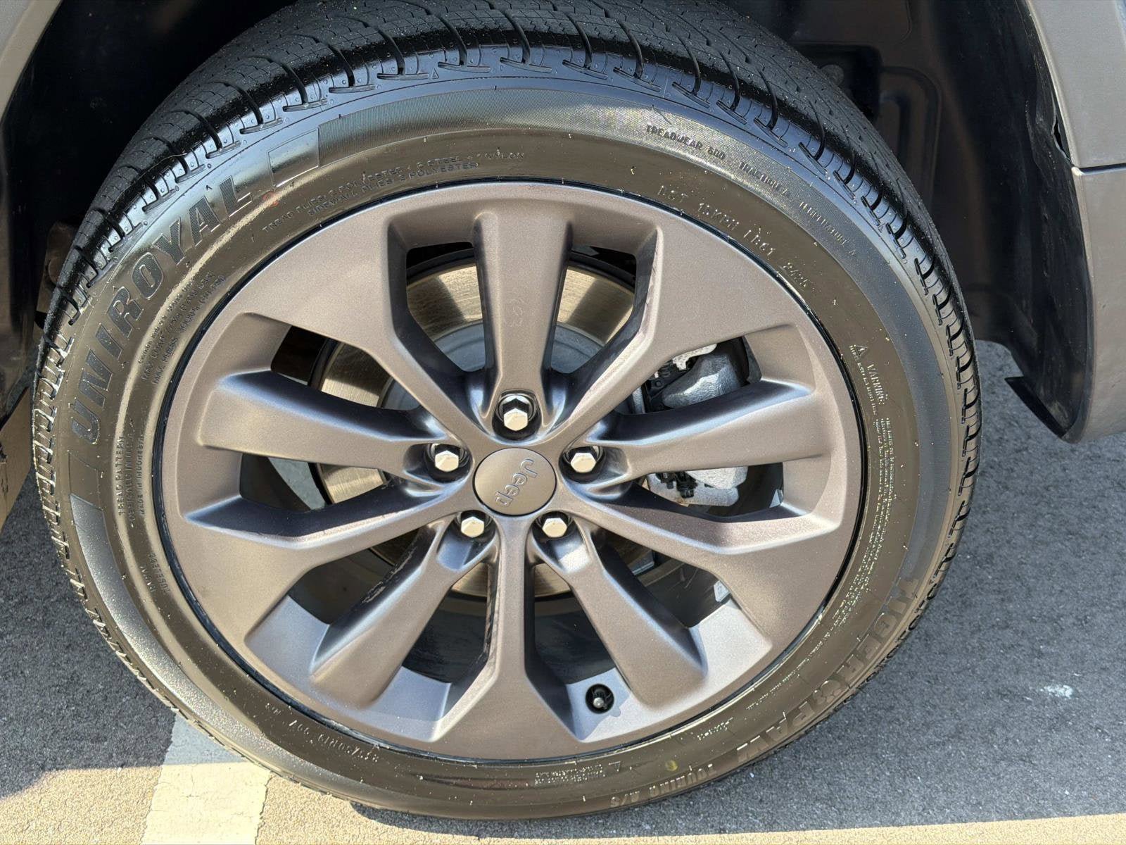 Used 2021 Jeep Cherokee Latitude Lux 80th Anniv w/ Quick Order Package 26U 80TH AWD/4WD image 13