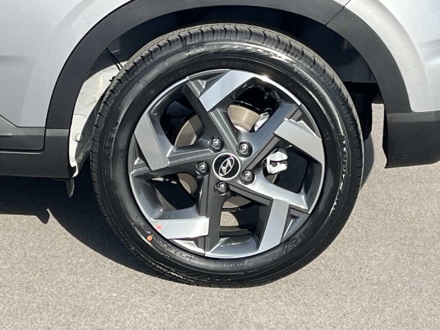 New 2026 Hyundai Venue SEL FWD image 12
