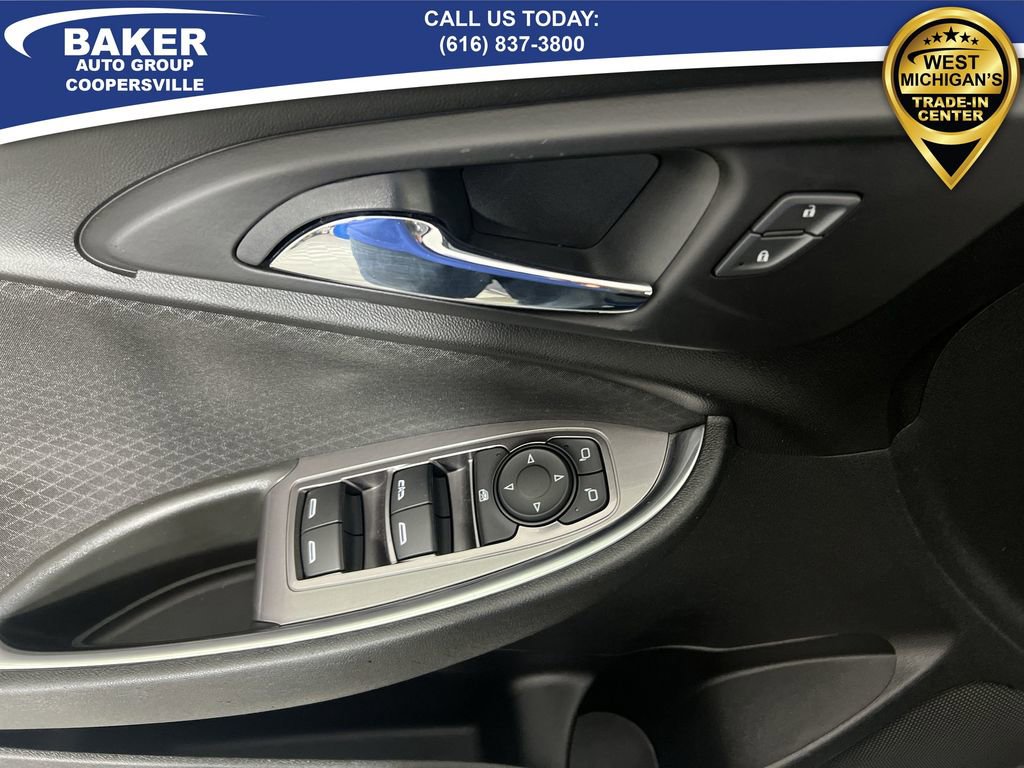 Used 2020 Chevrolet Malibu LT image 22