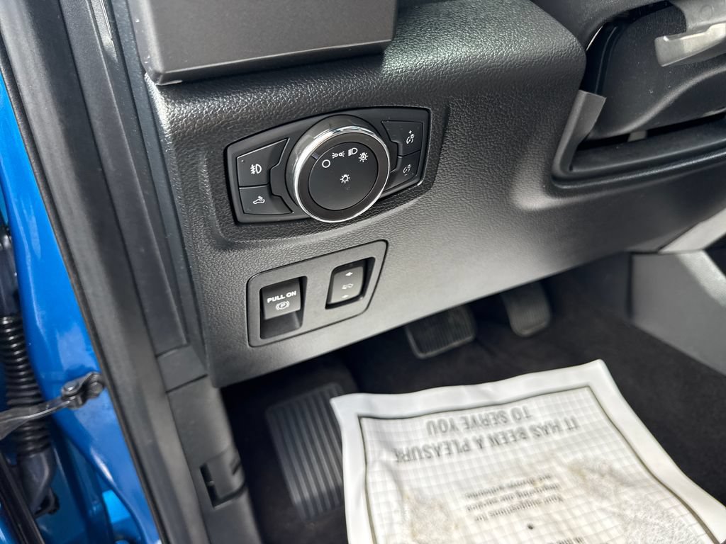 Used 2019 Ford F150 XLT w/ Equipment Group 302A Luxury AWD/4WD image 18