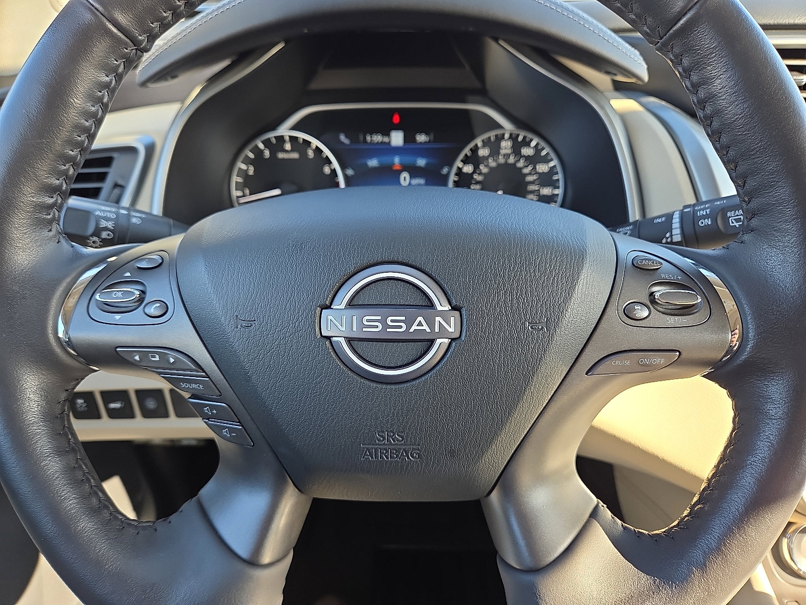 Used 2024 Nissan Murano Platinum w/ Cargo Package image 24